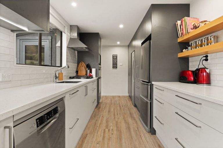 Photo of property in 40 Brighton Road, Green Island, Dunedin, 9018