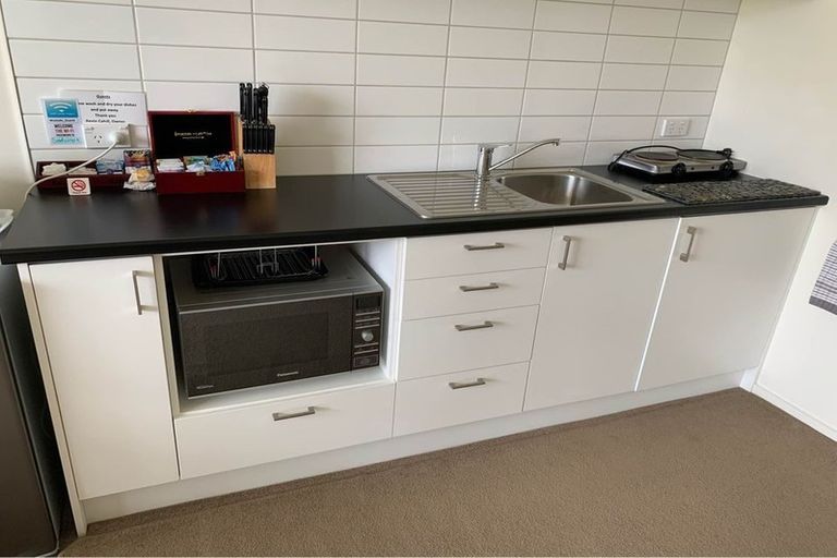 Photo of property in 1-6/74 Hokonui Drive, Gore, 9710