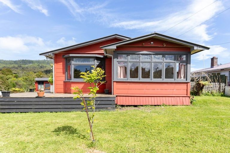 Photo of property in 751 Seven Mile Road, Runanga, 7803