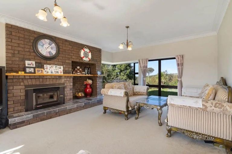 Photo of property in 307 Duck Creek Road, Stillwater, Silverdale, 0993