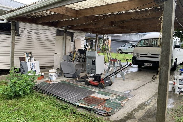 Photo of property in 11a Whitney Street, New Windsor, Auckland, 0600