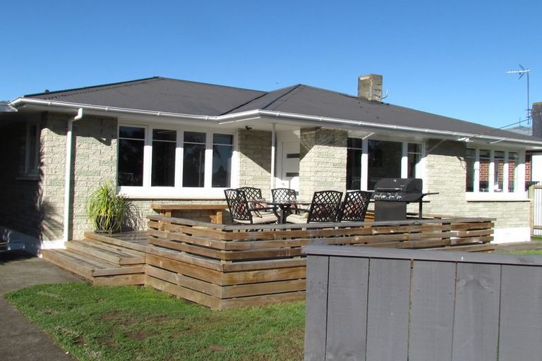 Photo of property in 53 Intermediate Street, Solway, Masterton, 5810