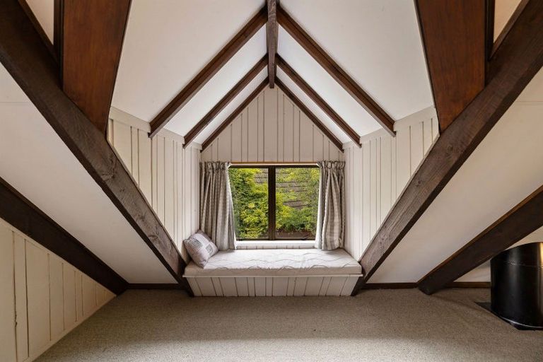 Photo of property in 36 Adamson Drive, Arrowtown, 9302