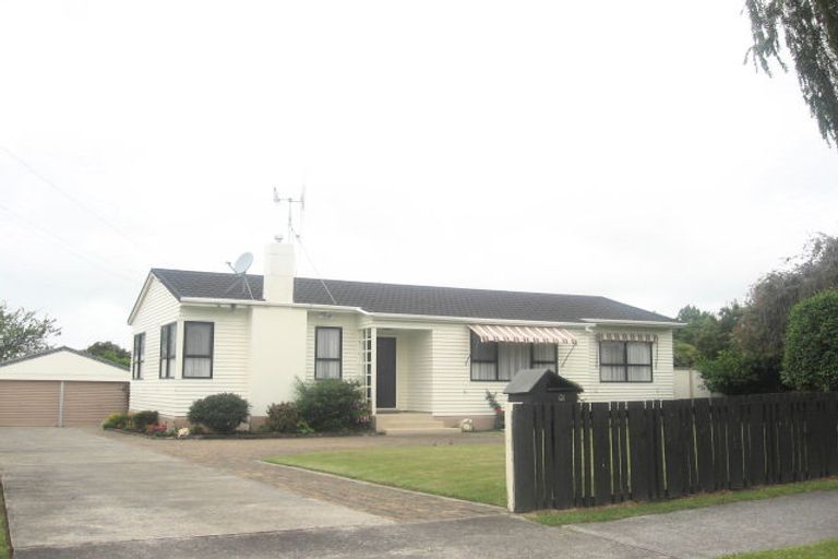 Photo of property in 16 Cameron Road, Te Puke, 3119