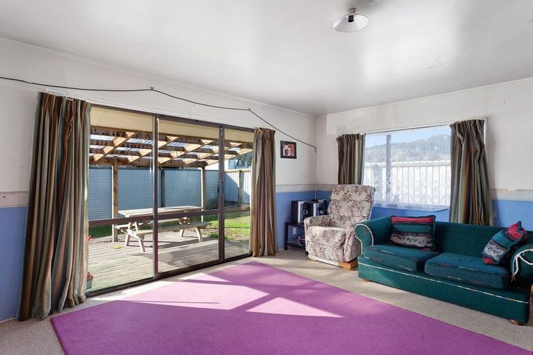 Photo of property in 18a Howell Road, Taneatua, 3123