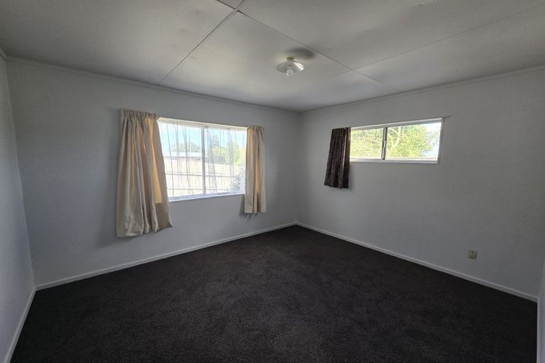Photo of property in 15b Mountain Road, Western Heights, Rotorua, 3015