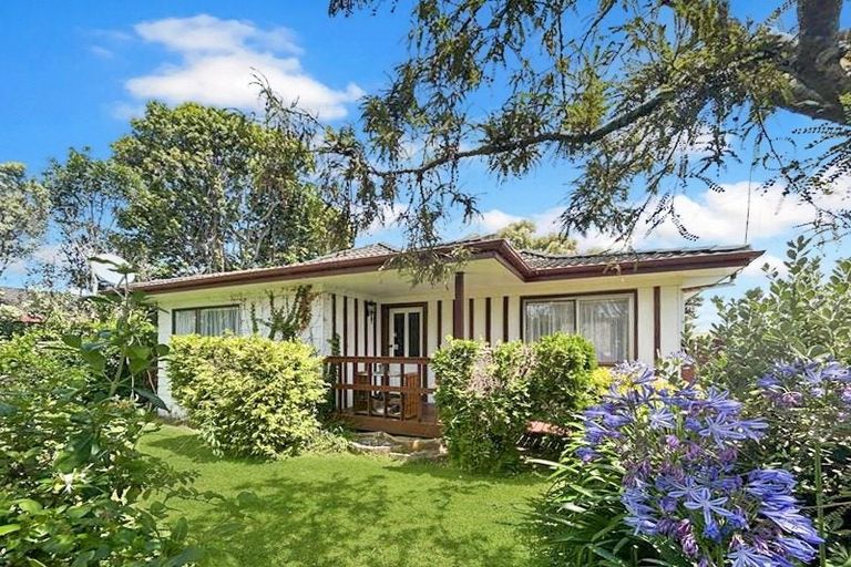 Photo of property in 67 Clifton Terrace, Fitzherbert, Palmerston North, 4410