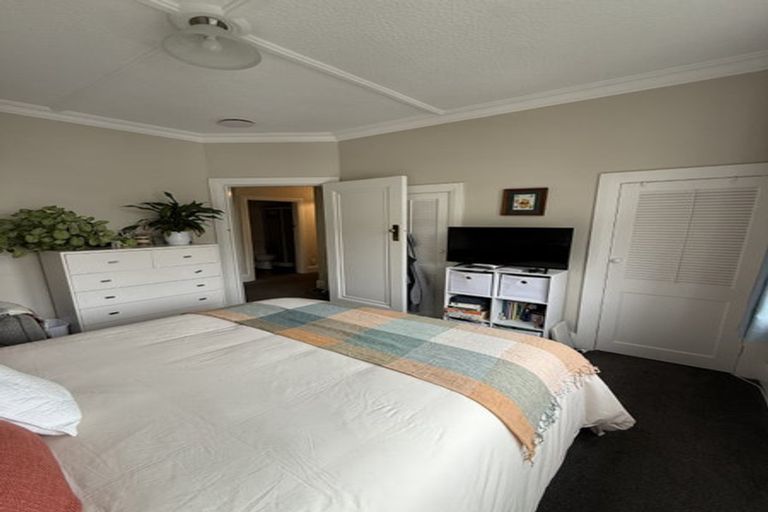 Photo of property in 339 Karori Road, Karori, Wellington, 6012