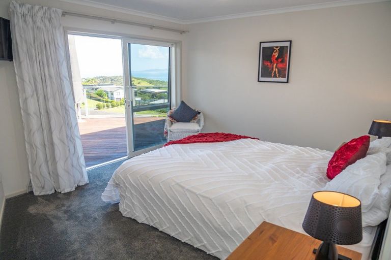 Photo of property in 11 Midgard Road, Coopers Beach, 0420
