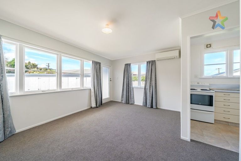 Photo of property in 4-6 Cottle Street, Avalon, Lower Hutt, 5011