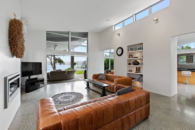 Photo of property in 33 Waimarie Road, Whenuapai, Auckland, 0618