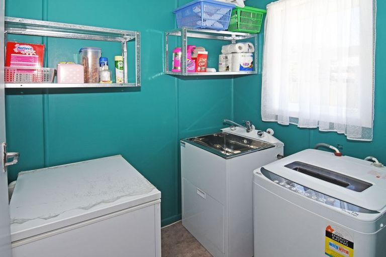 Photo of property in 63 River Road, Masterton, 5810