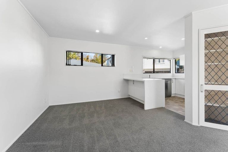 Photo of property in 1/133 Nile Road, Milford, Auckland, 0620