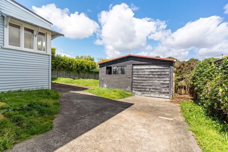 Photo of property in 68 Moa Road, Point Chevalier, Auckland, 1022
