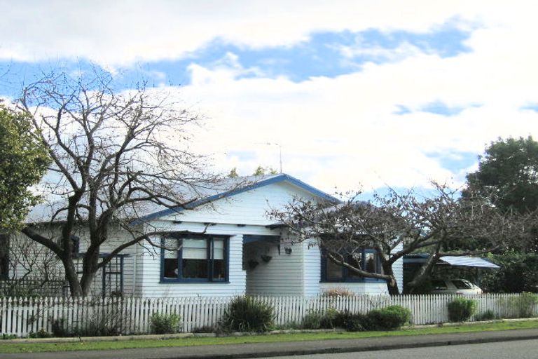 Photo of property in 804 Wellwood Street, Saint Leonards, Hastings, 4120