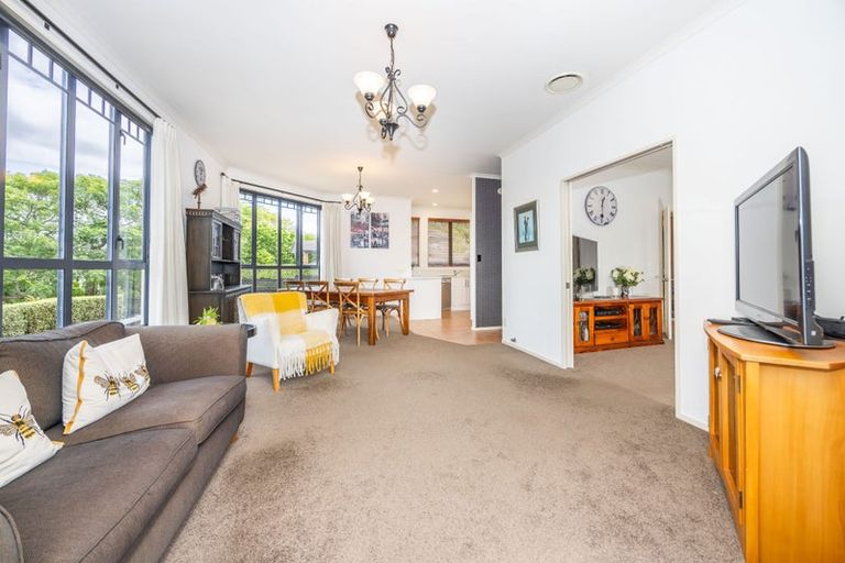 Photo of property in 31 Aloma Way, Glenview, Hamilton, 3206