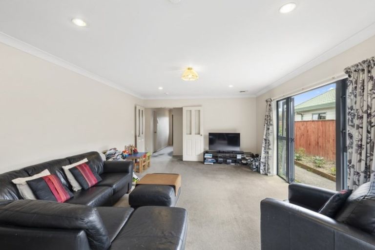 Photo of property in 69 Mandel Mews, Waiwhetu, Lower Hutt, 5010