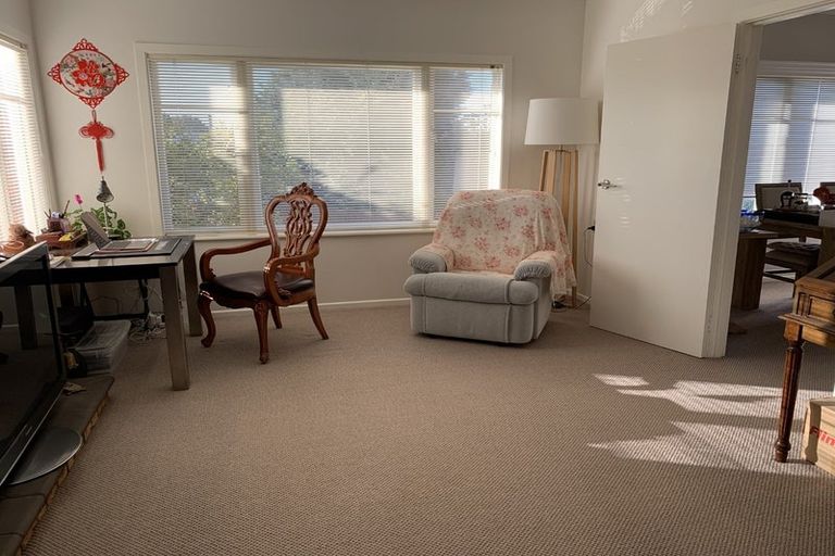 Photo of property in 60a Opaheke Road, Opaheke, Papakura, 2113