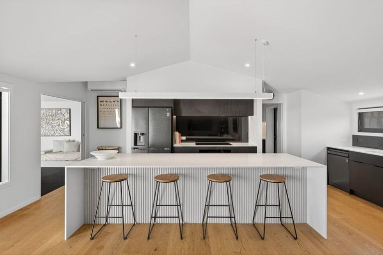 Photo of property in 11a Weston Road, St Albans, Christchurch, 8052