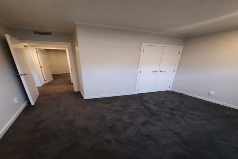 Photo of property in 2/11f Newtown Avenue, Newtown, Wellington, 6021