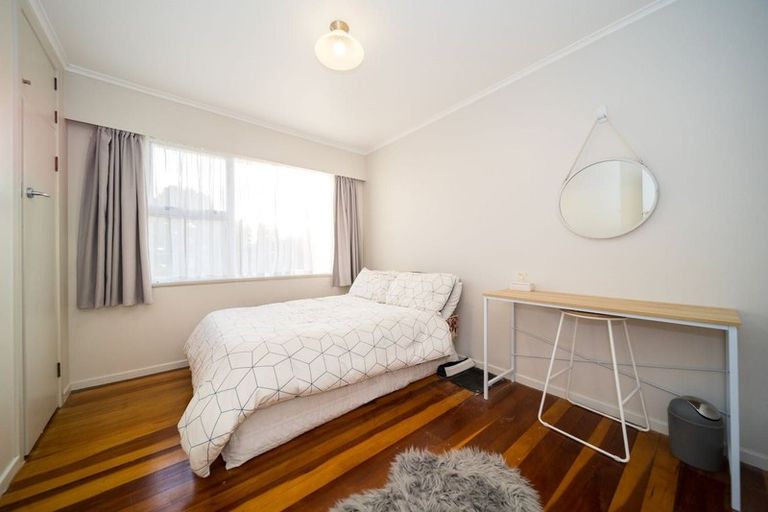 Photo of property in 36 Cameron Street, Hawera, 4610