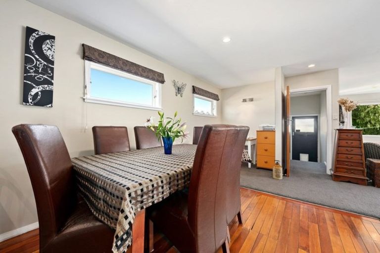 Photo of property in 30 John Street, Trentham, Upper Hutt, 5018