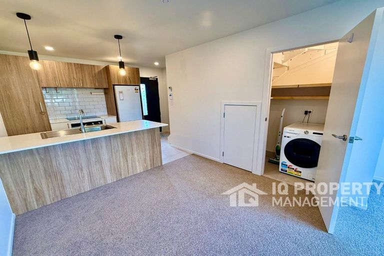 Photo of property in 10/20 Moor Avenue, Te Atatu Peninsula, Auckland, 0610