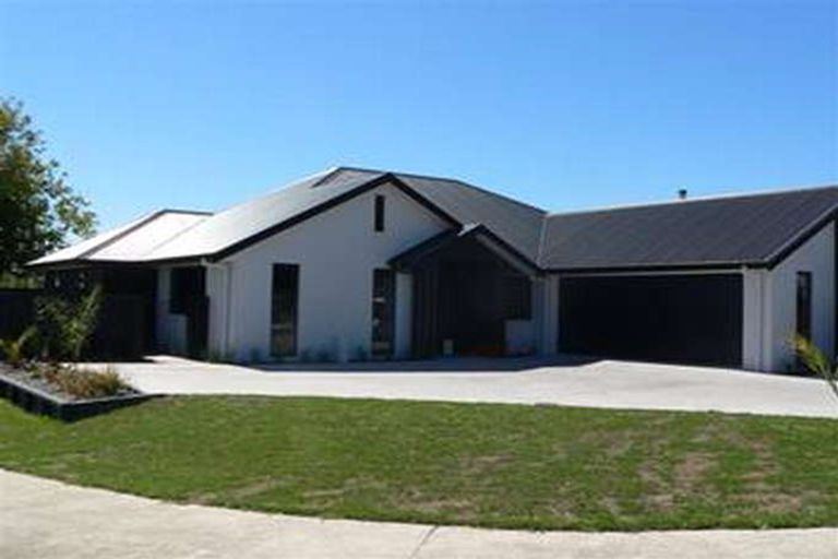 Photo of property in 2 Petersburg Drive, Flagstaff, Hamilton, 3210