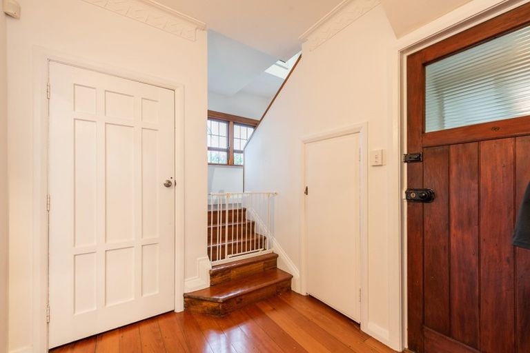 Photo of property in 51 Kainui Road, Hataitai, Wellington, 6021