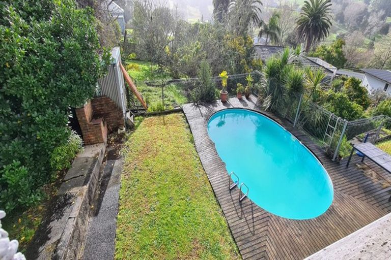 Photo of property in 5 View Street, Maungaturoto, 0520