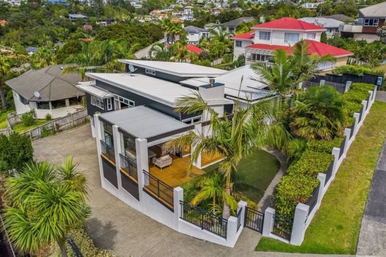 Photo of property in 23 Caversham Drive, Torbay, Auckland, 0630