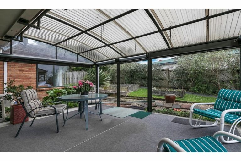 Photo of property in 4 Rush Creek Drive, Westgate, Auckland, 0614
