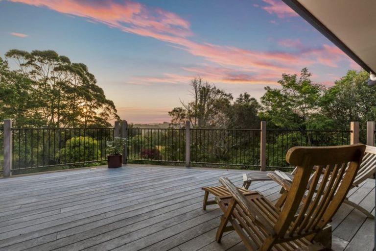 Photo of property in 310 Rapson Road, Kaukapakapa, 0871