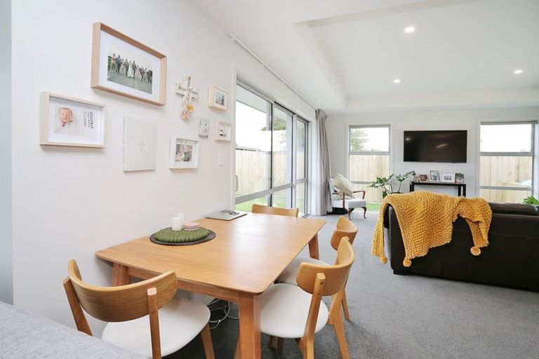 Photo of property in 9 Moa Street, Waikiwi, Invercargill, 9810