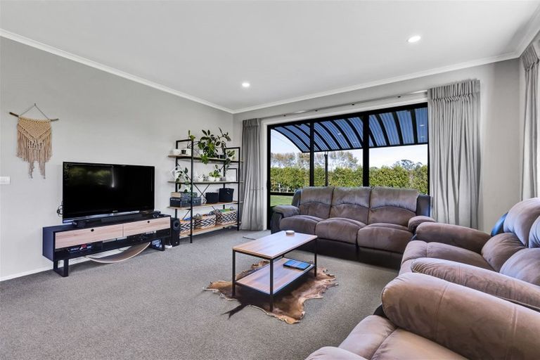Photo of property in 1108e Egmont Road, Egmont Village, New Plymouth, 4372