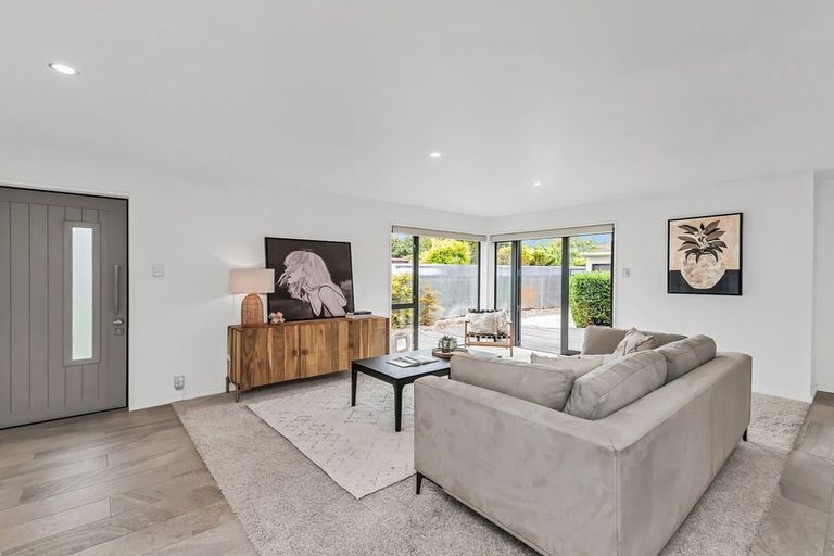 Photo of property in 17 Mooray Avenue, Bishopdale, Christchurch, 8053