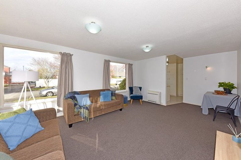 Photo of property in 1/14 Newbridge Place, Ilam, Christchurch, 8041