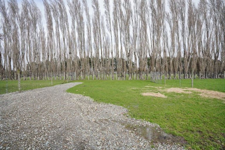 Photo of property in 70 Pomona Road East, Makarewa, Invercargill, 9876