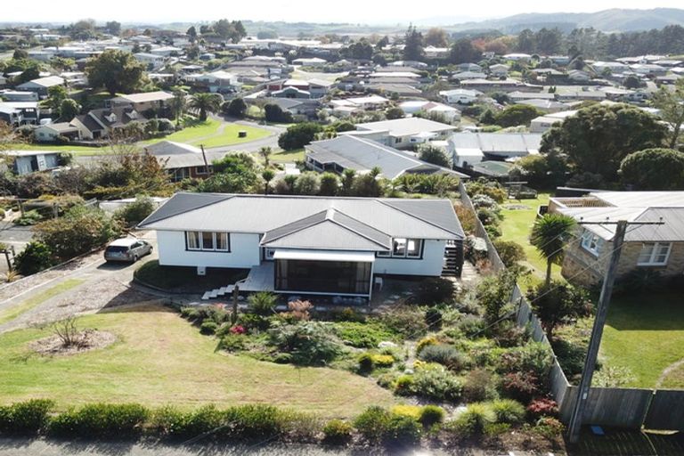 Photo of property in 99 Kimihia Road, Huntly, 3700