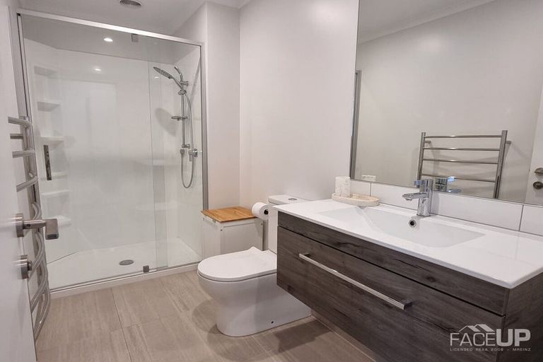 Photo of property in 29 Eyton Kay Road, Hobsonville, Auckland, 0616