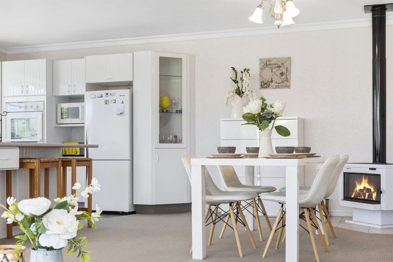 Photo of property in 13 Lotus Avenue, Mount Maunganui, 3116