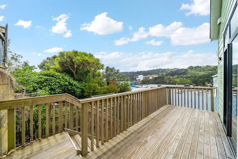 Photo of property in 42 Drummond Street, Mount Cook, Wellington, 6021