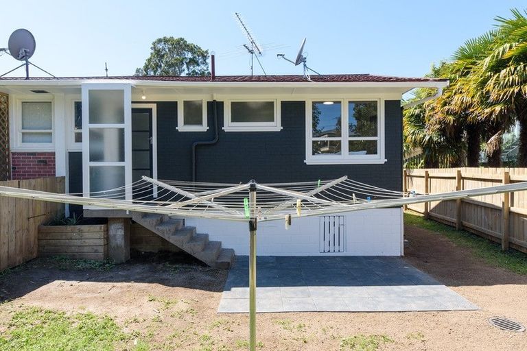 Photo of property in 5/119 Seabrook Avenue, New Lynn, Auckland, 0600