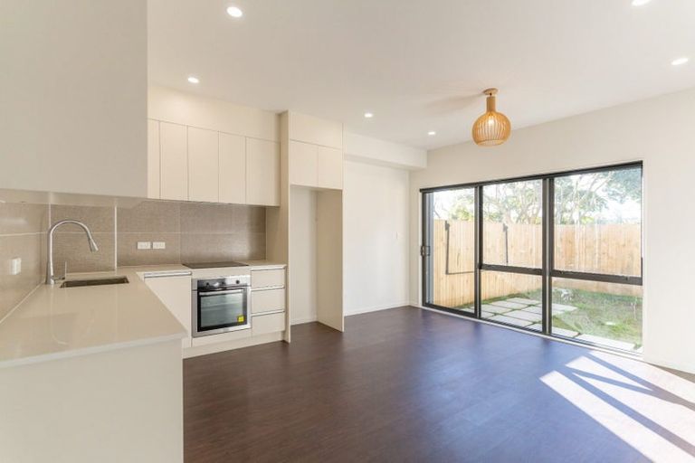 Photo of property in 10 Rangimarie Close, Opaheke, Papakura, 2113