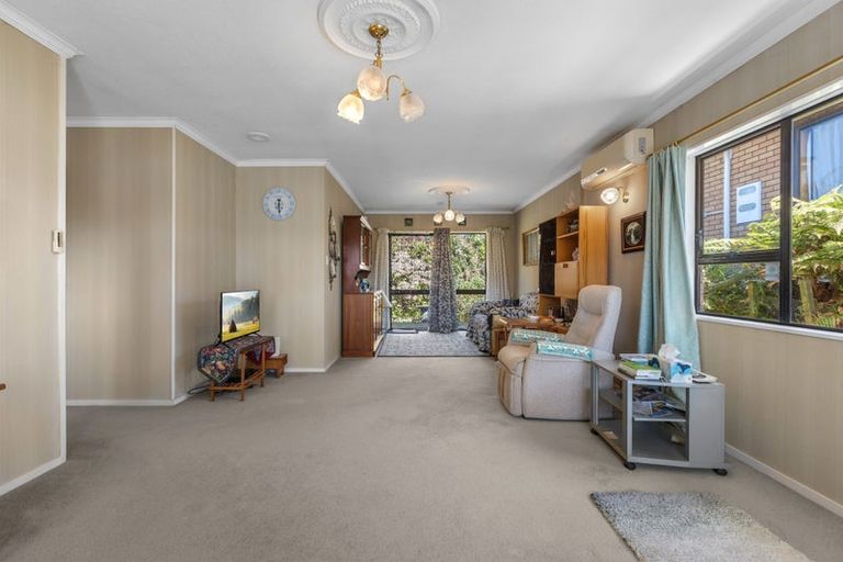Photo of property in 18a Esmeralda Street, Welcome Bay, Tauranga, 3112