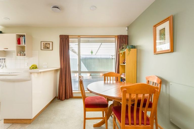 Photo of property in 43a Charles Upham Avenue, Hillmorton, Christchurch, 8025