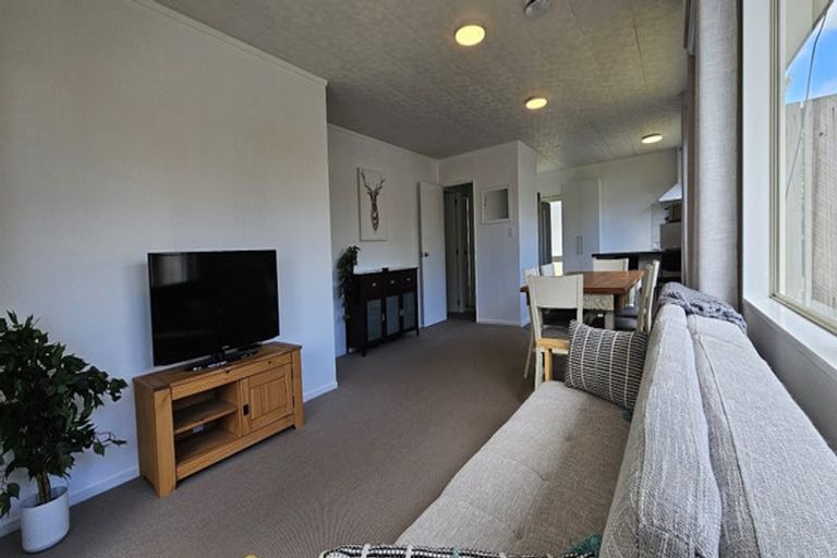 Photo of property in 17c Belray Place, Papamoa Beach, Papamoa, 3118