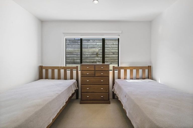 Photo of property in 25 Jordan Street, Island Bay, Wellington, 6023