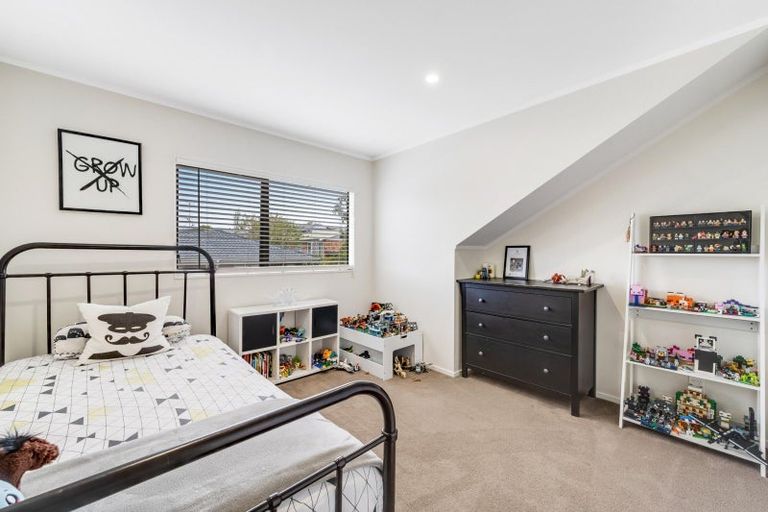 Photo of property in 4/72 Moore Street, Howick, Auckland, 2014