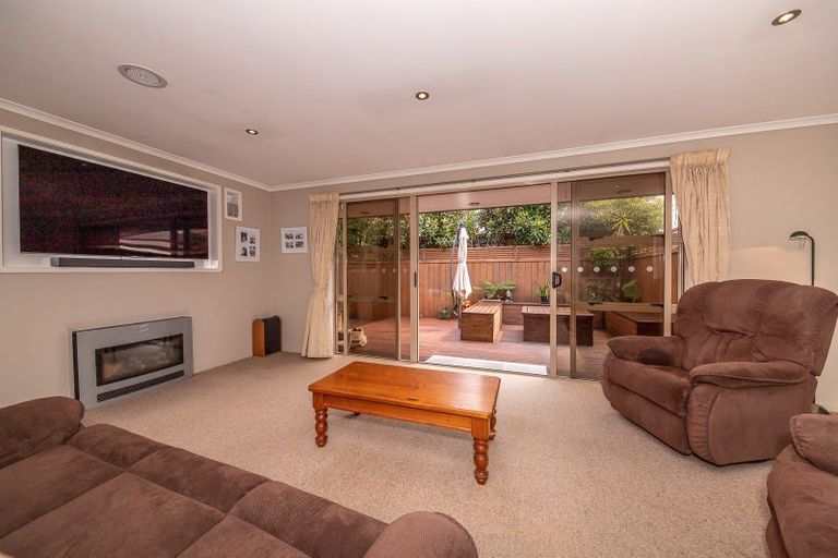 Photo of property in 42 Peel Street, Westport, 7825